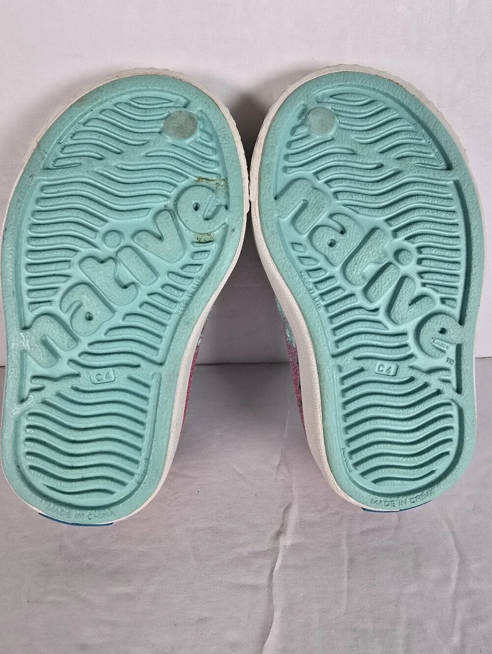 Native Jefferson Bling Toddler Slip On Pink And Green Sneakers Size C4